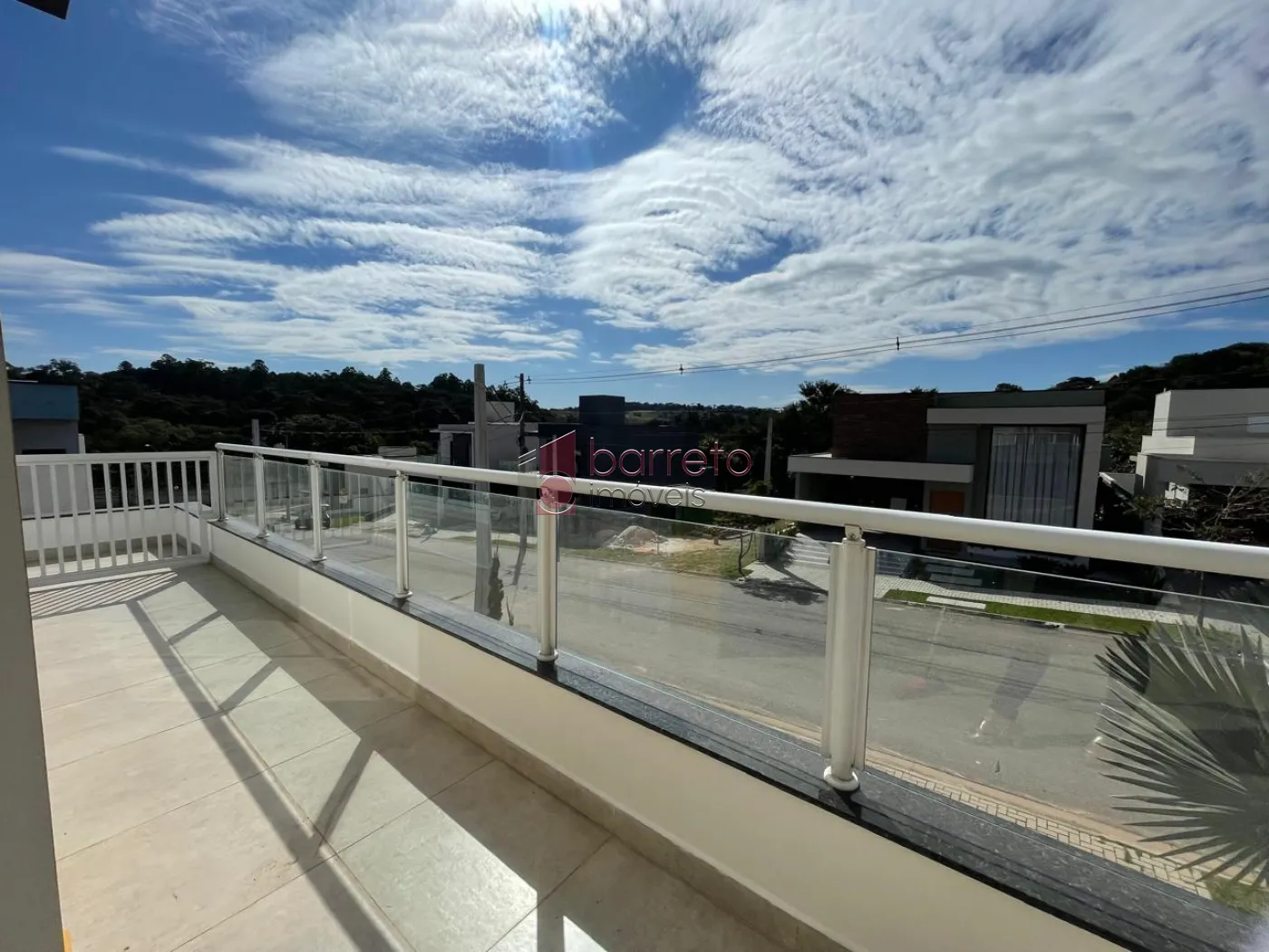 CASA À VENDA NO CONDOMÍNIO BELLA VITTÁ NO JARDIM CELESTE EM JUNDIAÍ/SP