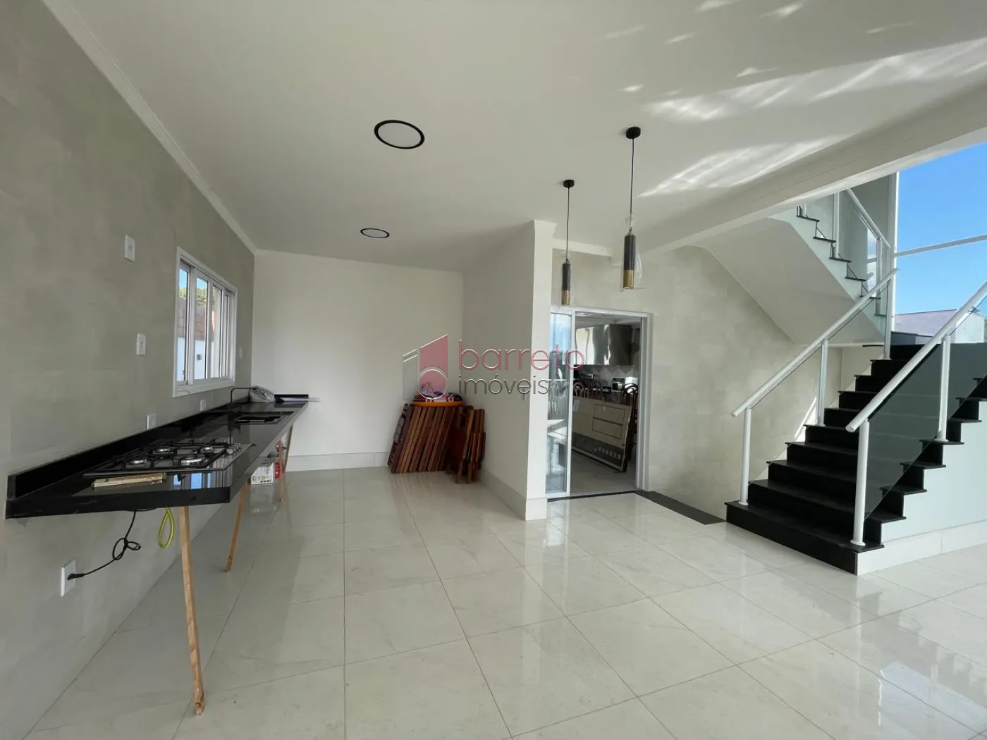 CASA À VENDA NO CONDOMÍNIO BELLA VITTÁ NO JARDIM CELESTE EM JUNDIAÍ/SP
