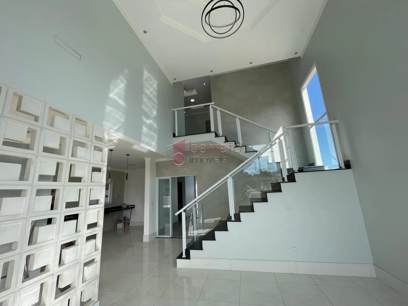 CASA À VENDA NO CONDOMÍNIO BELLA VITTÁ NO JARDIM CELESTE EM JUNDIAÍ/SP
