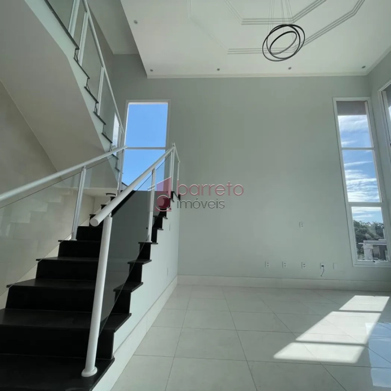 CASA À VENDA NO CONDOMÍNIO BELLA VITTÁ NO JARDIM CELESTE EM JUNDIAÍ/SP