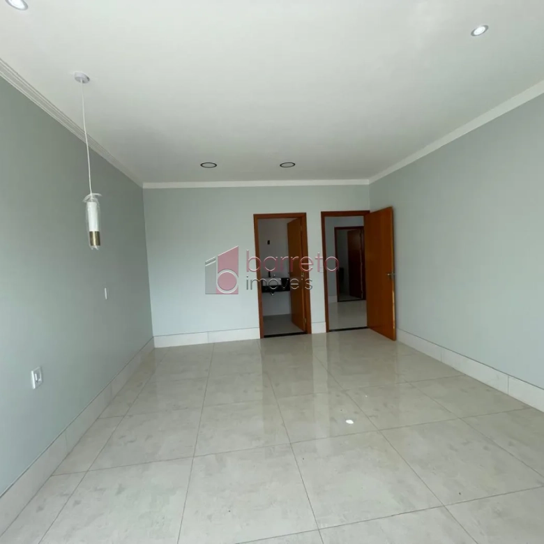 CASA À VENDA NO CONDOMÍNIO BELLA VITTÁ NO JARDIM CELESTE EM JUNDIAÍ/SP