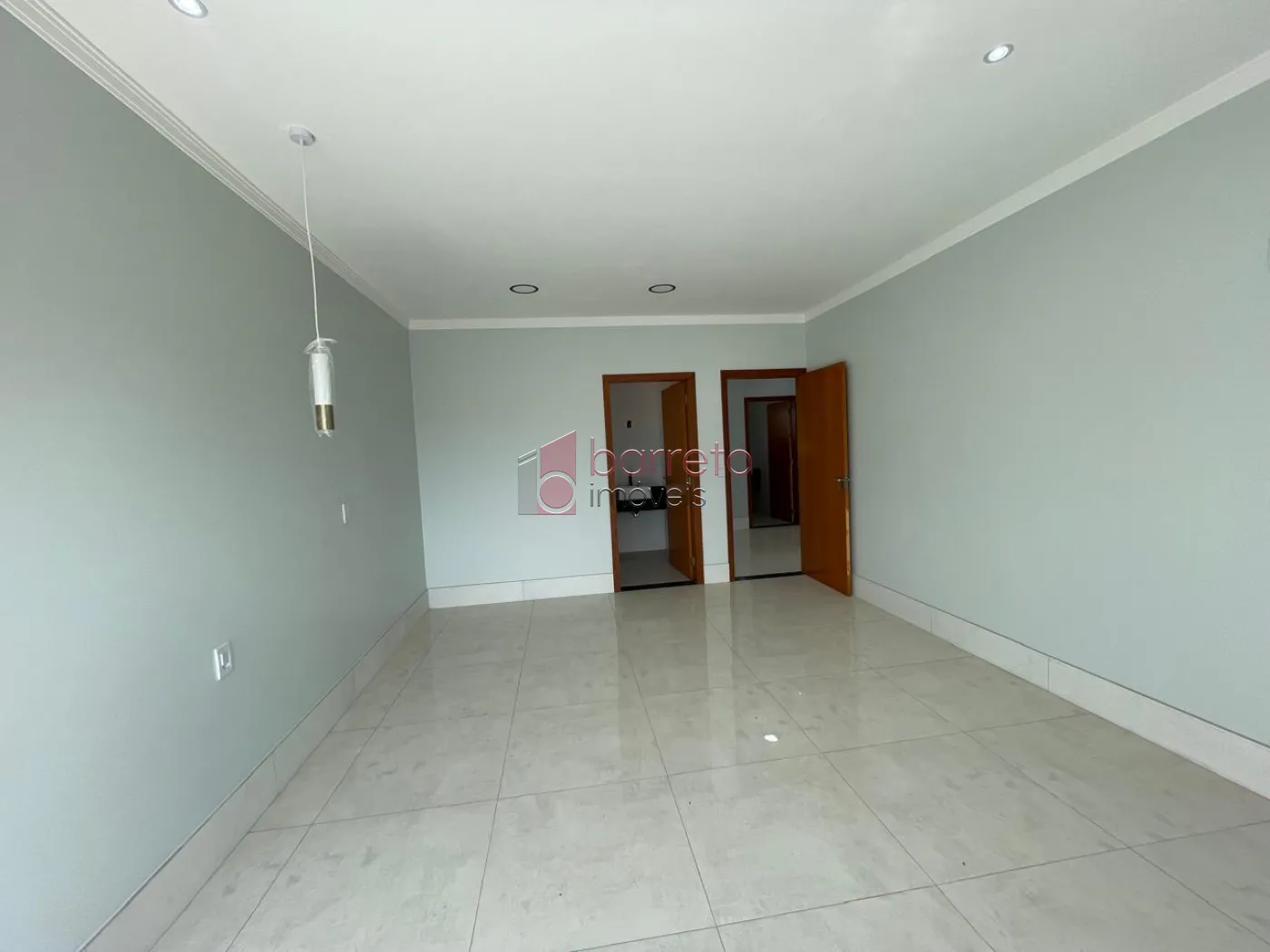 CASA À VENDA NO CONDOMÍNIO BELLA VITTÁ NO JARDIM CELESTE EM JUNDIAÍ/SP