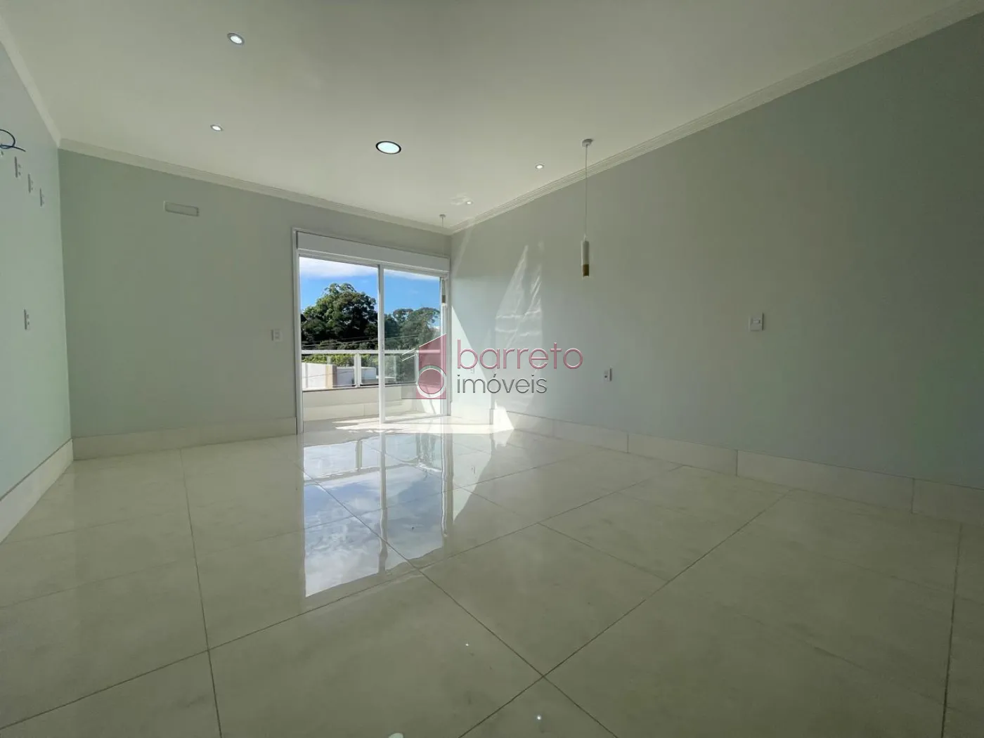 CASA À VENDA NO CONDOMÍNIO BELLA VITTÁ NO JARDIM CELESTE EM JUNDIAÍ/SP