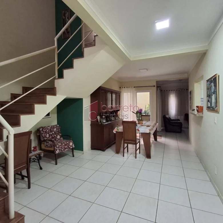 CASA PARA VENDA NO CONDOMÍNIO VILLAGIO DA SERRA – JUNDIAÍ/SP