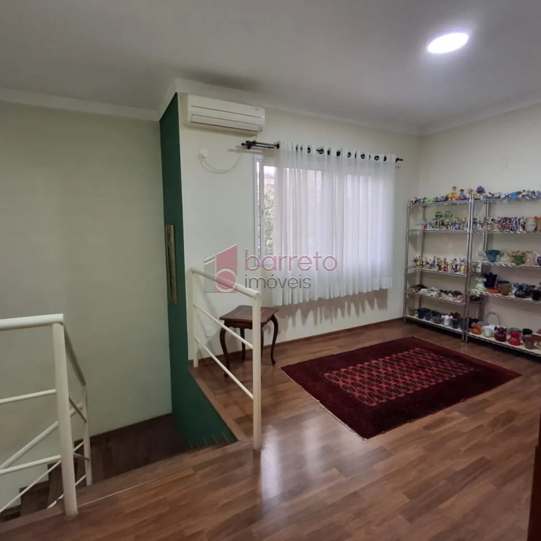 CASA PARA VENDA NO CONDOMÍNIO VILLAGIO DA SERRA – JUNDIAÍ/SP