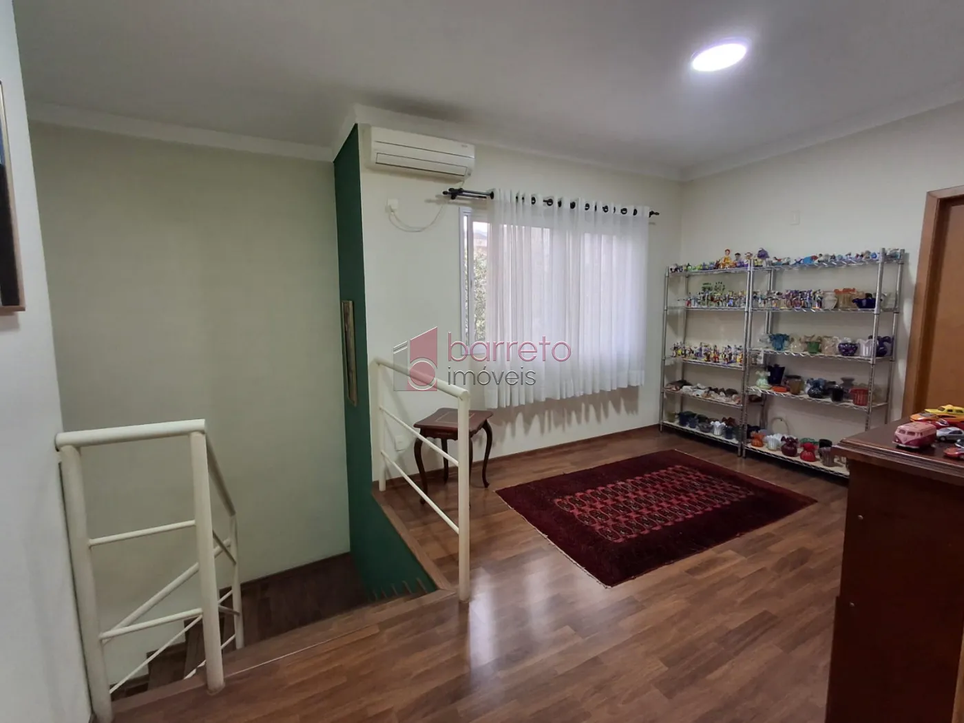 CASA PARA VENDA, NO CONDOMÍNIO VILLAGIO DA SERRA – BAIRRO JARDIM DAS SAMAMBAIAS – JUNDIAÍ – SP