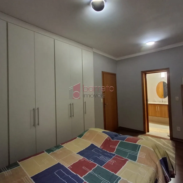 CASA PARA VENDA NO CONDOMÍNIO VILLAGIO DA SERRA – JUNDIAÍ/SP