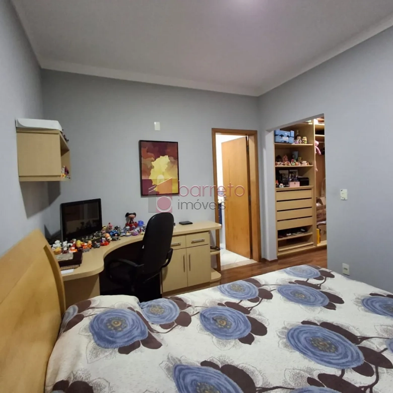 CASA PARA VENDA NO CONDOMÍNIO VILLAGIO DA SERRA – JUNDIAÍ/SP
