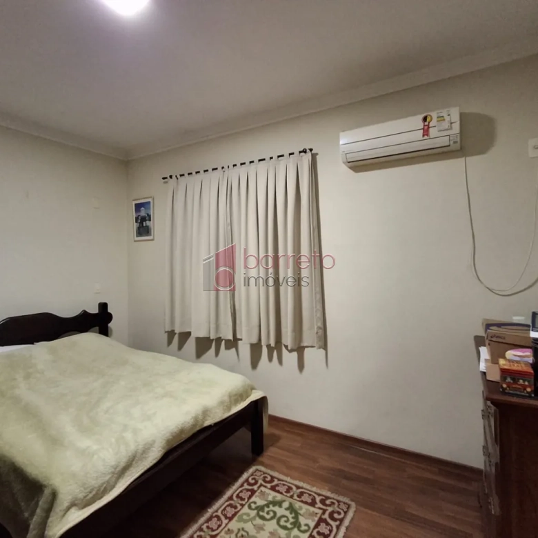 CASA PARA VENDA NO CONDOMÍNIO VILLAGIO DA SERRA – JUNDIAÍ/SP