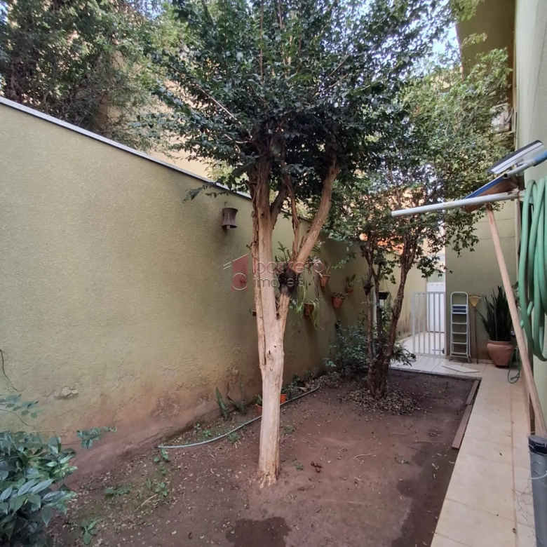 CASA PARA VENDA NO CONDOMÍNIO VILLAGIO DA SERRA – JUNDIAÍ/SP
