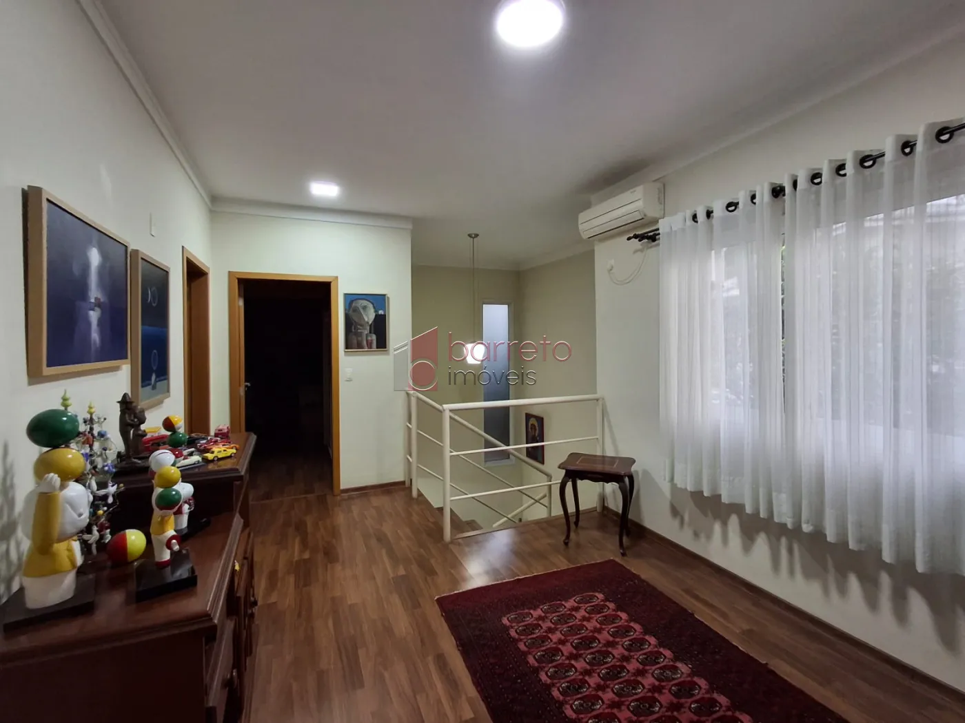 CASA PARA VENDA, NO CONDOMÍNIO VILLAGIO DA SERRA – BAIRRO JARDIM DAS SAMAMBAIAS – JUNDIAÍ – SP