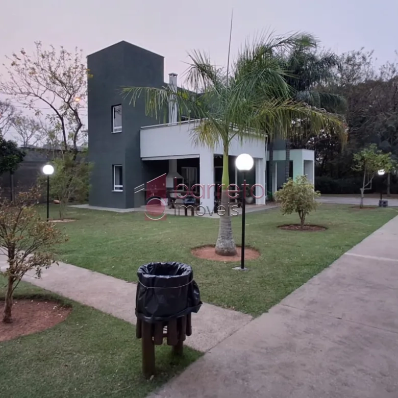 CASA PARA VENDA NO CONDOMÍNIO VILLAGIO DA SERRA – JUNDIAÍ/SP