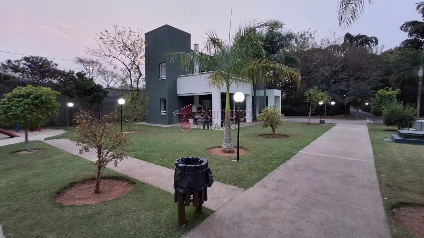 CASA PARA VENDA, NO CONDOMÍNIO VILLAGIO DA SERRA – BAIRRO JARDIM DAS SAMAMBAIAS – JUNDIAÍ – SP
