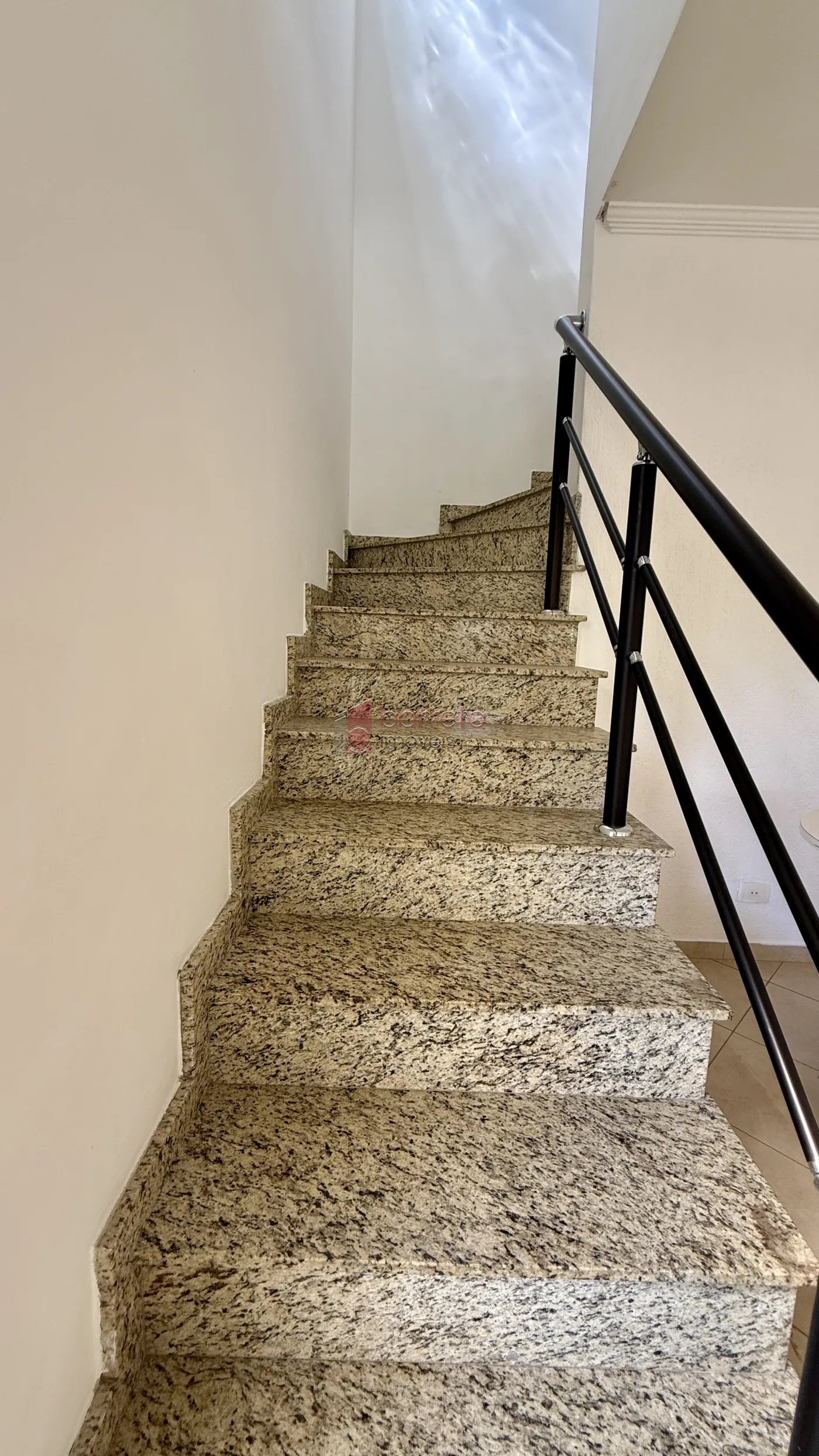 CASA À VENDA NO CONDOMÍNIO VILA TOPÁZIO –  JARDIM MARTINS – JUNDIAÍ/SP