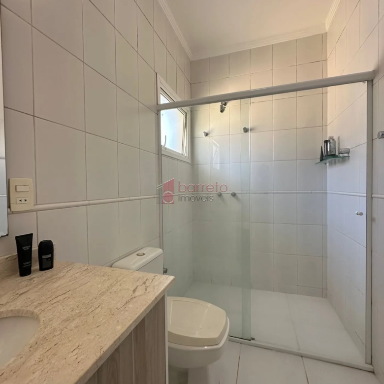 SOBRADO À VENDA – 03 QUARTOS – VILLAGE DAS FLORES – JUNDIAÍ/SP