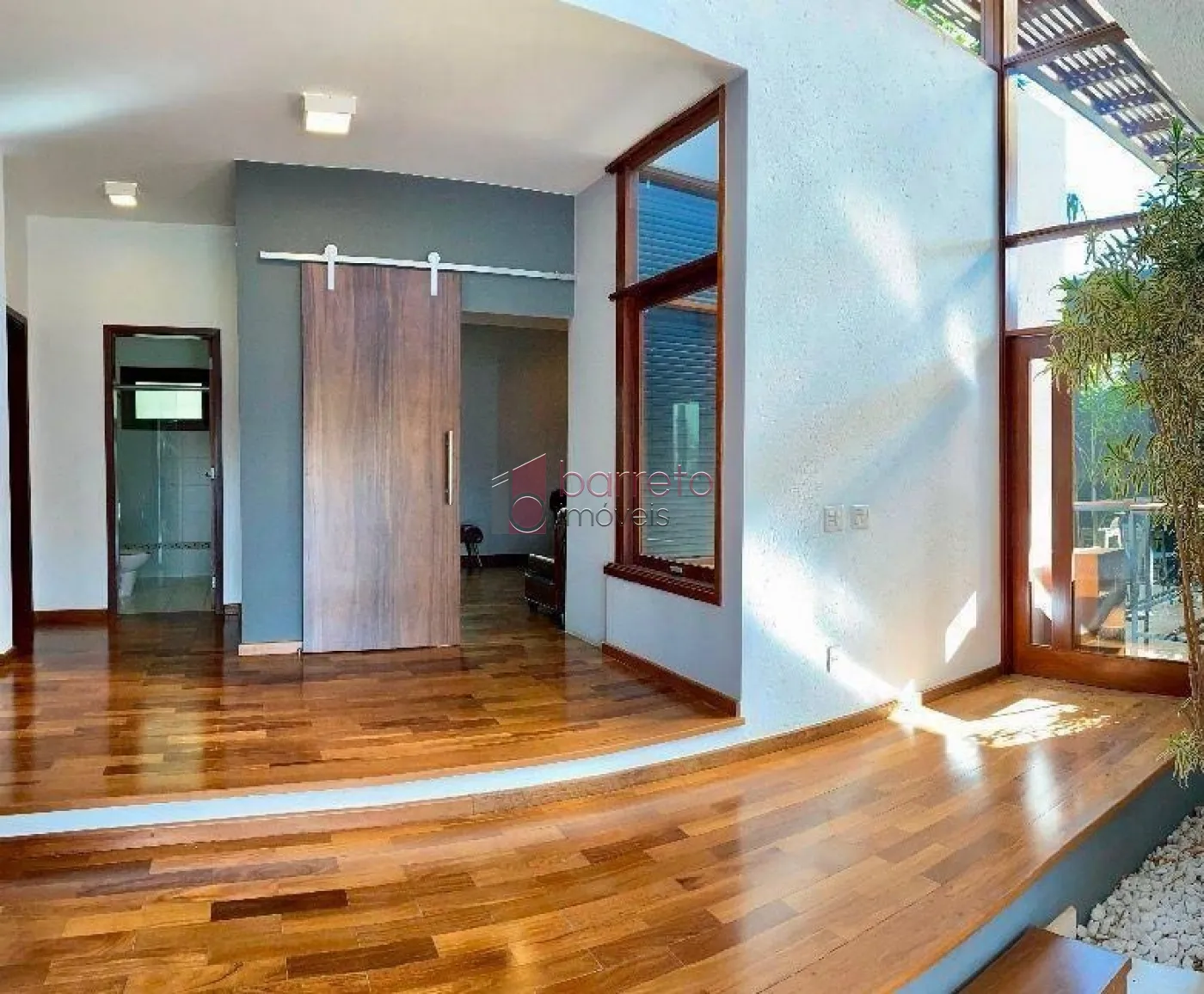 CASA À VENDA NO JARDIM NOVO MUNDO EM JUNDIAÍ/SP