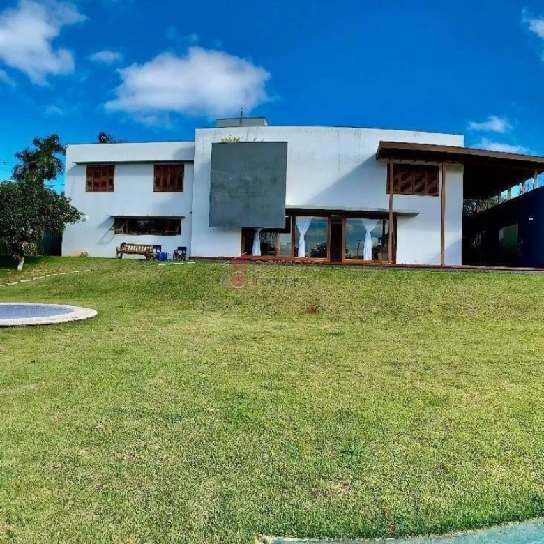 CASA À VENDA NO JARDIM NOVO MUNDO EM JUNDIAÍ/SP