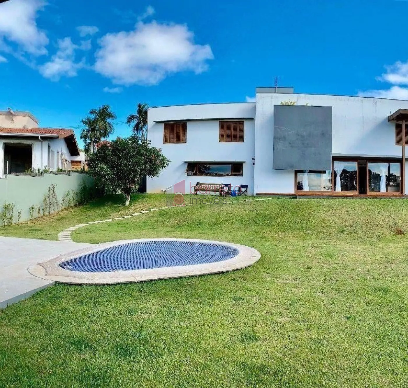 CASA À VENDA NO JARDIM NOVO MUNDO EM JUNDIAÍ/SP