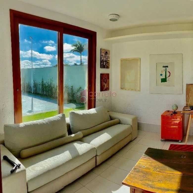 CASA À VENDA NO JARDIM NOVO MUNDO EM JUNDIAÍ/SP