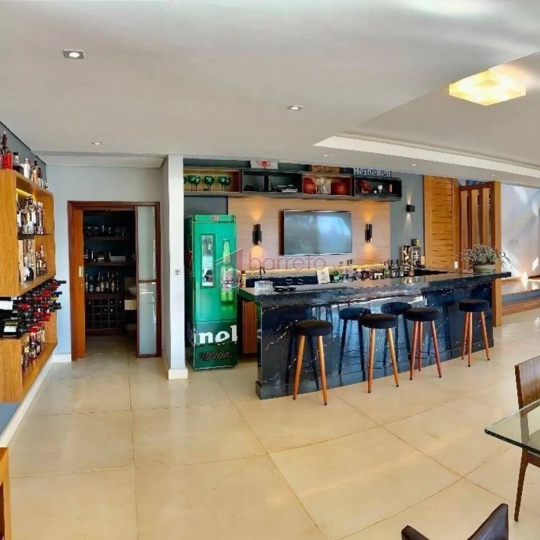 CASA À VENDA NO JARDIM NOVO MUNDO EM JUNDIAÍ/SP