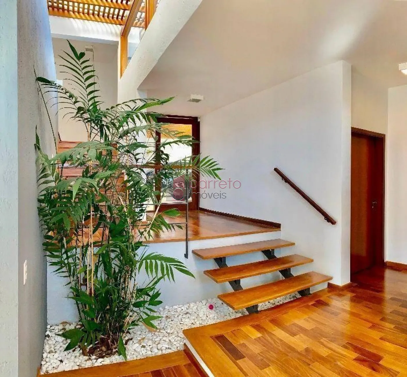 CASA À VENDA NO JARDIM NOVO MUNDO EM JUNDIAÍ/SP