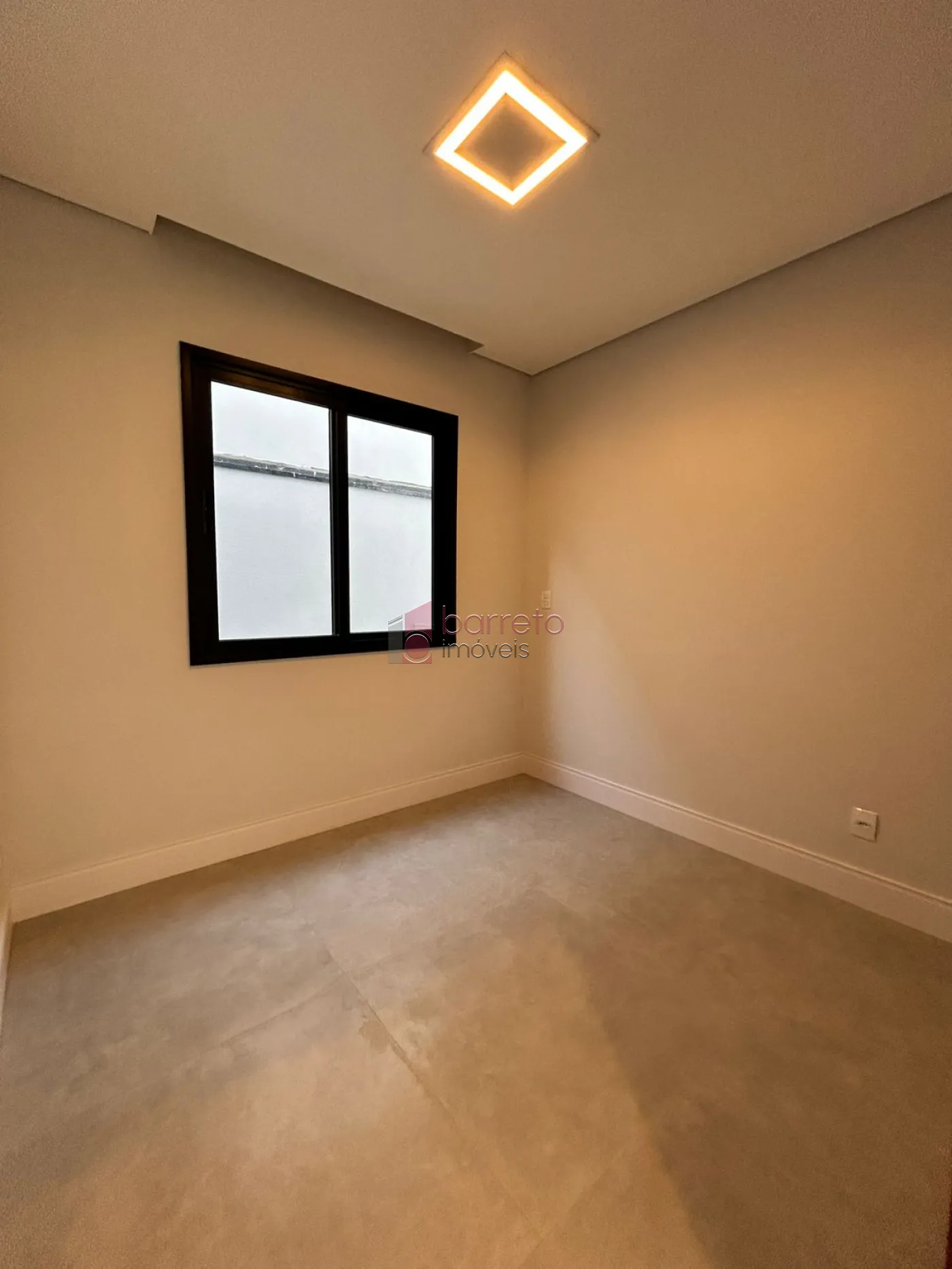 CASA À VENDA NO CONDOMÍNIO VILLA GIARDINO – JARDIM QUINTA DAS VIDEIRAS – JUNDIAÍ/SP