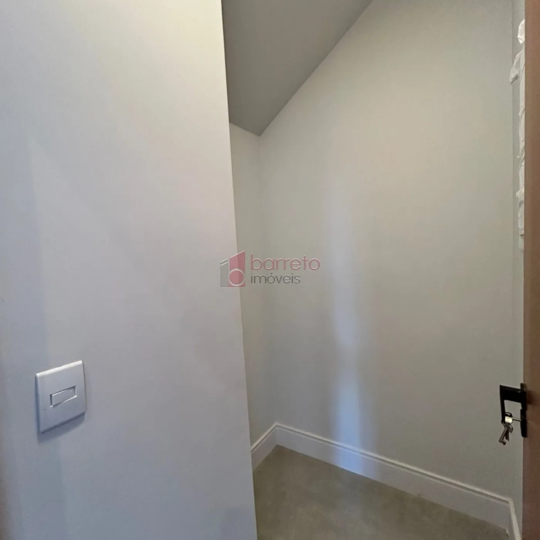 CASA À VENDA NO CONDOMÍNIO VILLA GIARDINO – JARDIM QUINTA DAS VIDEIRAS – JUNDIAÍ/SP