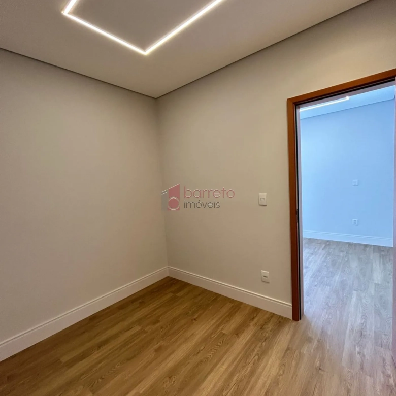 CASA À VENDA NO CONDOMÍNIO VILLA GIARDINO – JARDIM QUINTA DAS VIDEIRAS – JUNDIAÍ/SP