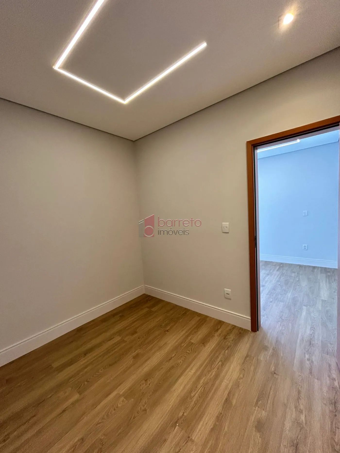 CASA À VENDA NO CONDOMÍNIO VILLA GIARDINO – JARDIM QUINTA DAS VIDEIRAS – JUNDIAÍ/SP
