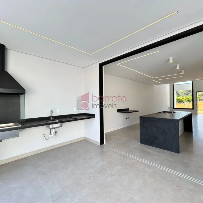 CASA À VENDA NO CONDOMÍNIO VILLA GIARDINO – JARDIM QUINTA DAS VIDEIRAS – JUNDIAÍ/SP