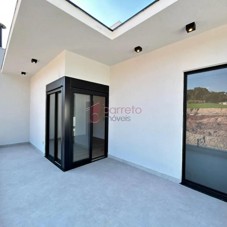 CASA À VENDA NO CONDOMÍNIO VILLA GIARDINO – JARDIM QUINTA DAS VIDEIRAS – JUNDIAÍ/SP