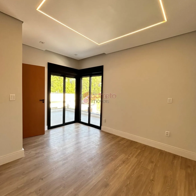 CASA À VENDA NO CONDOMÍNIO VILLA GIARDINO – JARDIM QUINTA DAS VIDEIRAS – JUNDIAÍ/SP