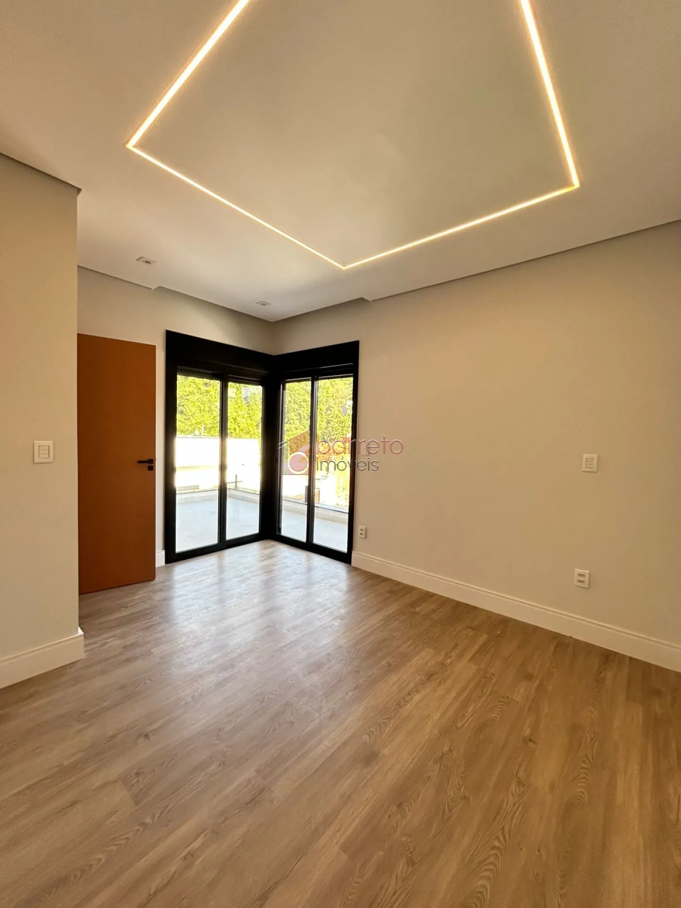 CASA À VENDA NO CONDOMÍNIO VILLA GIARDINO – JARDIM QUINTA DAS VIDEIRAS – JUNDIAÍ/SP