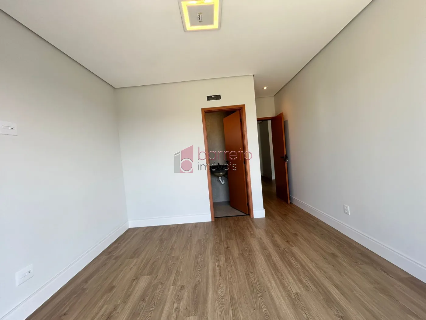 CASA À VENDA NO CONDOMÍNIO VILLA GIARDINO – JARDIM QUINTA DAS VIDEIRAS – JUNDIAÍ/SP
