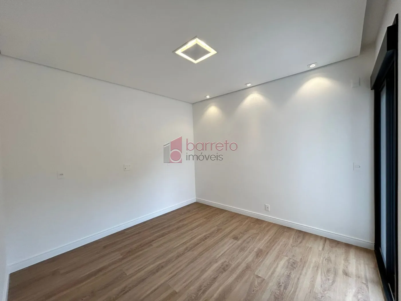 CASA À VENDA NO CONDOMÍNIO VILLA GIARDINO EM JUNDIAÍ/SP