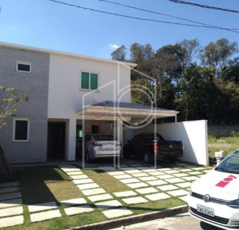 CASA À VENDA NO CONDOMÍNIO VILLA VERDE EM JUNDIAÍ – SP.