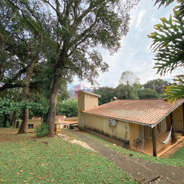 CASA À VENDA NO CONDOMÍNIO CHÁCARA MALOTA COM 5.000 M² AT – JUNDIAÍ/SP