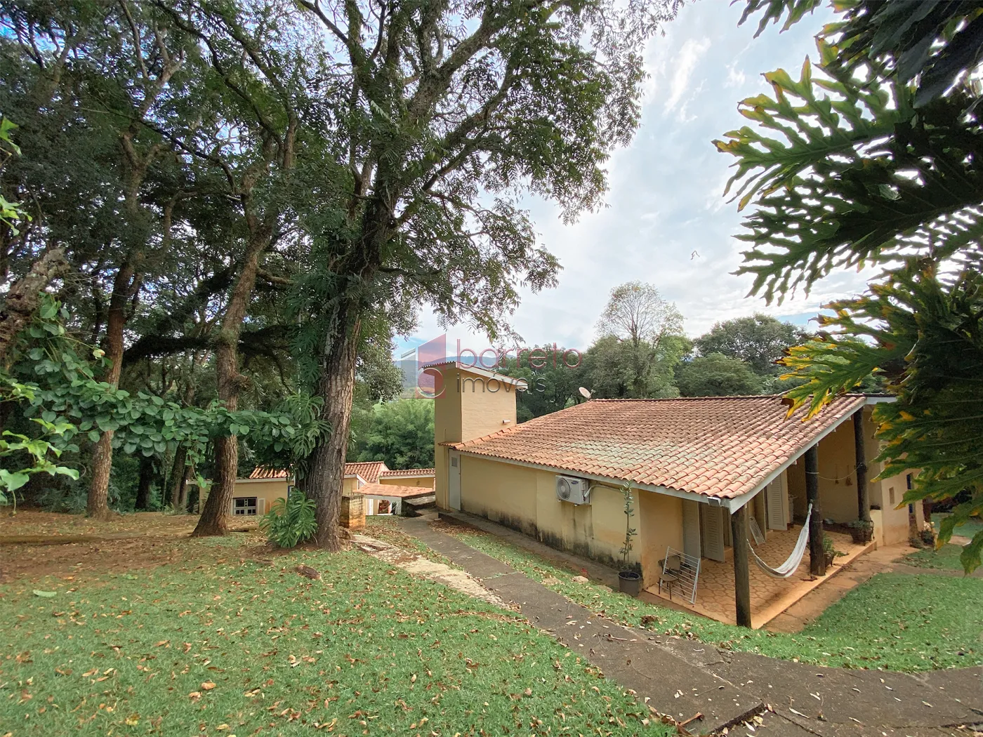 CASA À VENDA NO CONDOMÍNIO CHÁCARA MALOTA COM 5.000 M² AT – JUNDIAÍ/SP