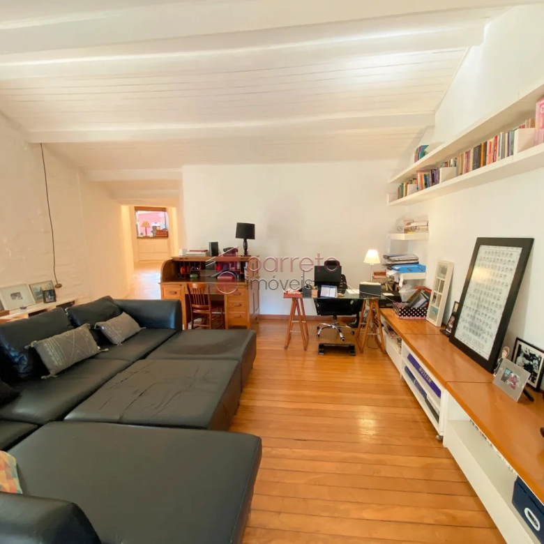 CASA À VENDA NO CONDOMÍNIO CHÁCARA MALOTA COM 5.000 M² AT – JUNDIAÍ/SP