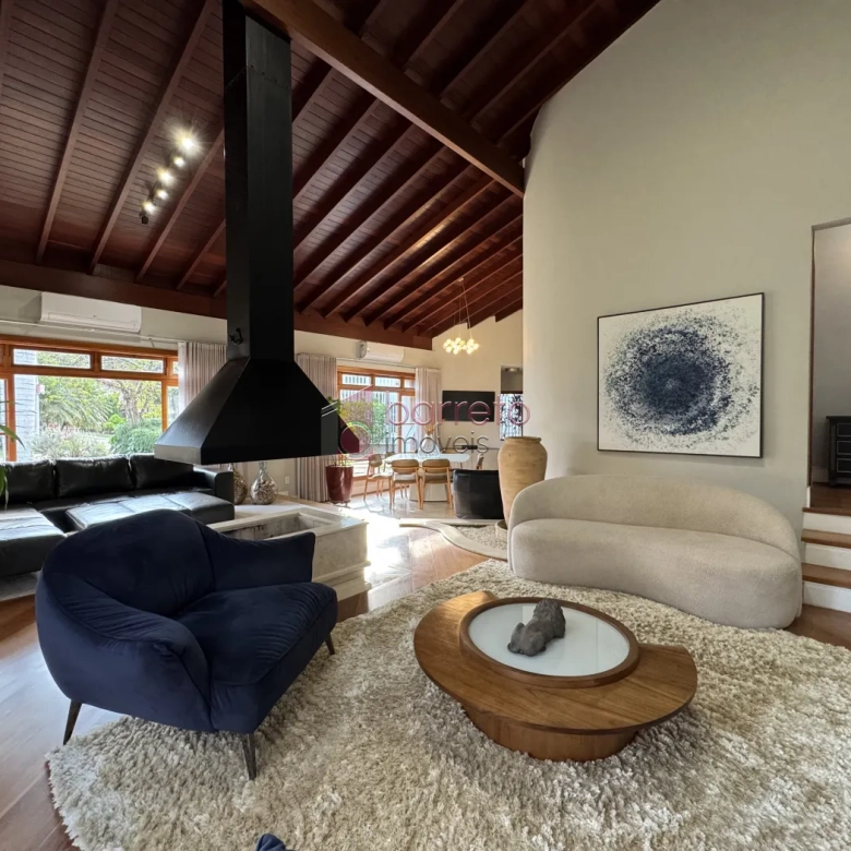 CASA TÉRREA À VENDA – 05 QUARTOS – MALOTA – JUNDIAÍ/SP