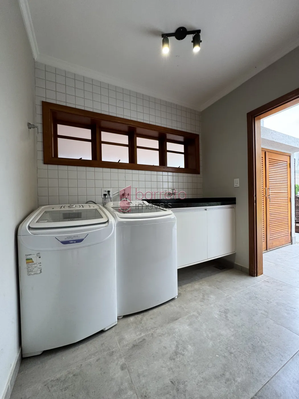 CASA TÉRREA À VENDA – 05 QUARTOS – MALOTA – JUNDIAÍ/SP