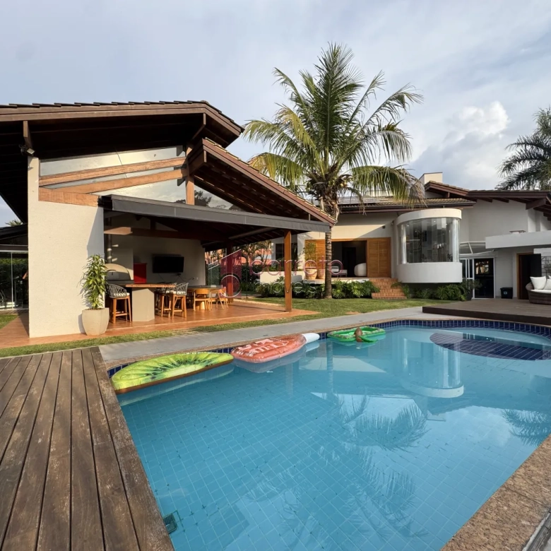 CASA TÉRREA À VENDA – 05 QUARTOS – MALOTA – JUNDIAÍ/SP