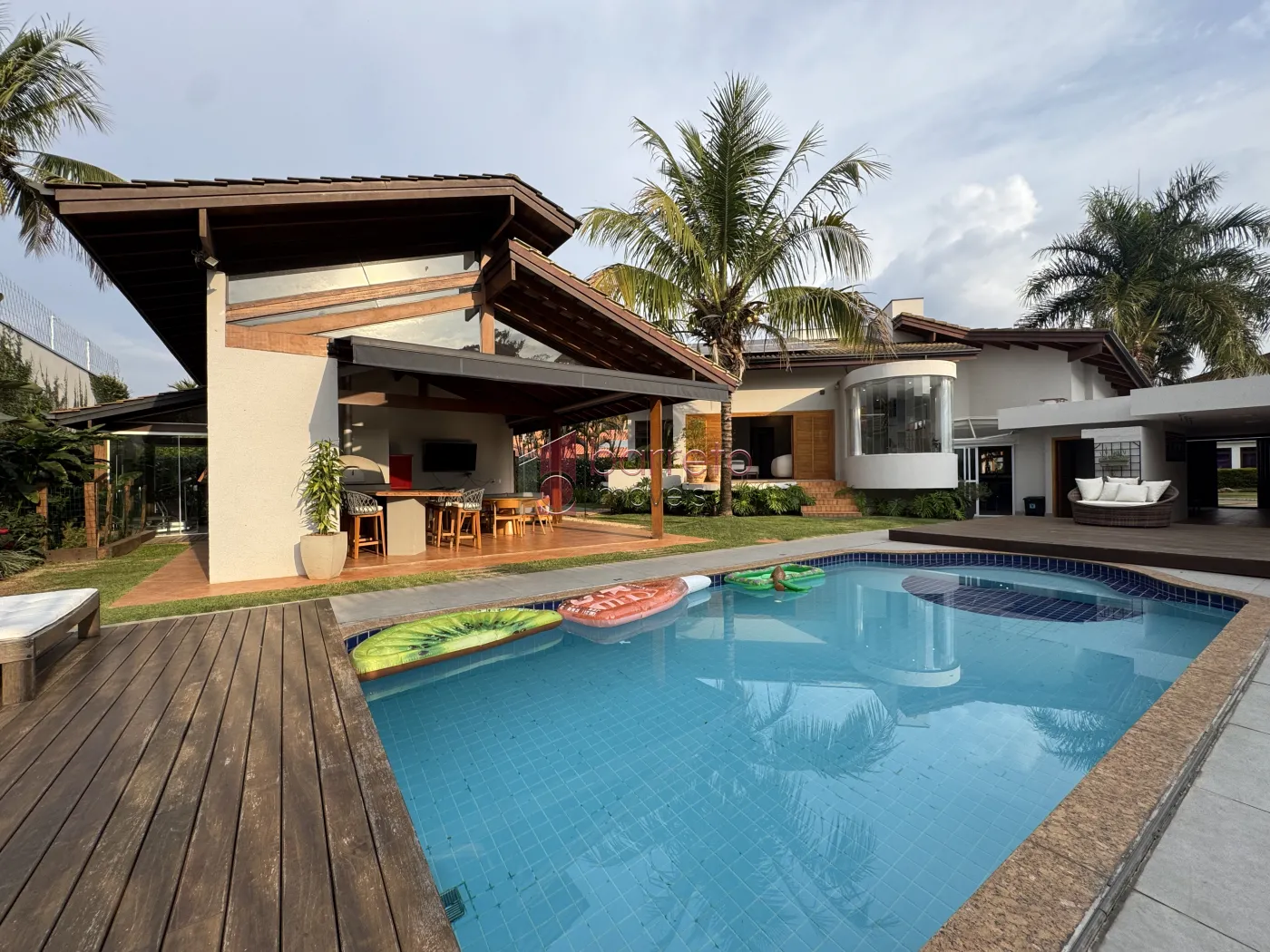 CASA TÉRREA À VENDA – 05 QUARTOS – MALOTA – JUNDIAÍ/SP