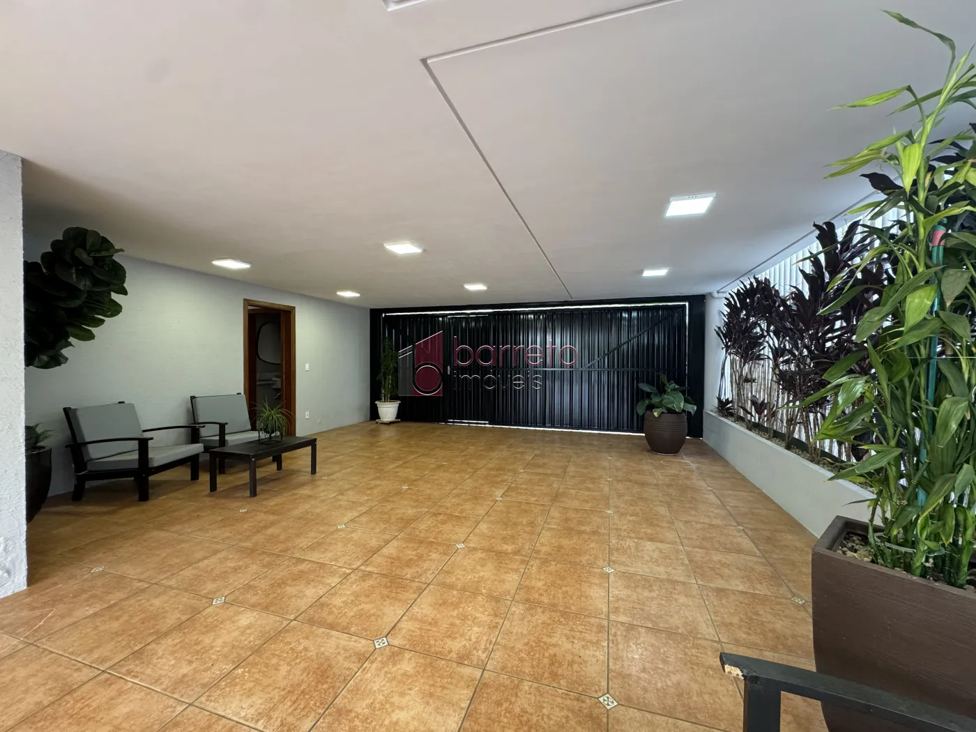 CASA TÉRREA À VENDA – 05 QUARTOS – MALOTA – JUNDIAÍ/SP