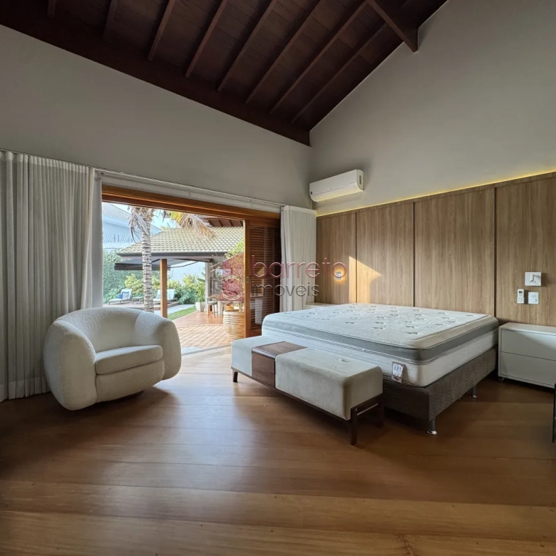 CASA TÉRREA À VENDA – 05 QUARTOS – MALOTA – JUNDIAÍ/SP