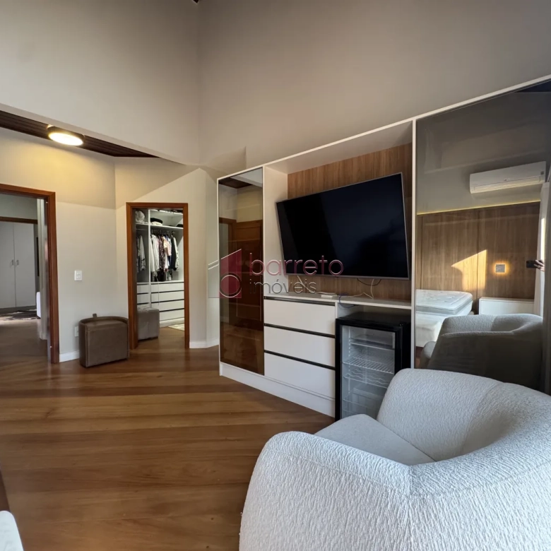 CASA TÉRREA À VENDA – 05 QUARTOS – MALOTA – JUNDIAÍ/SP