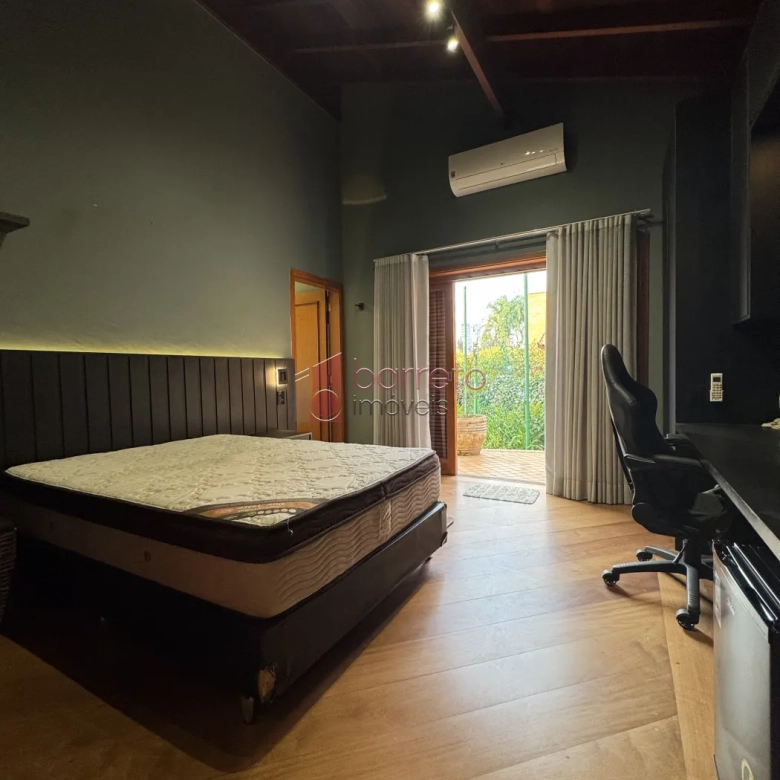 CASA TÉRREA À VENDA – 05 QUARTOS – MALOTA – JUNDIAÍ/SP