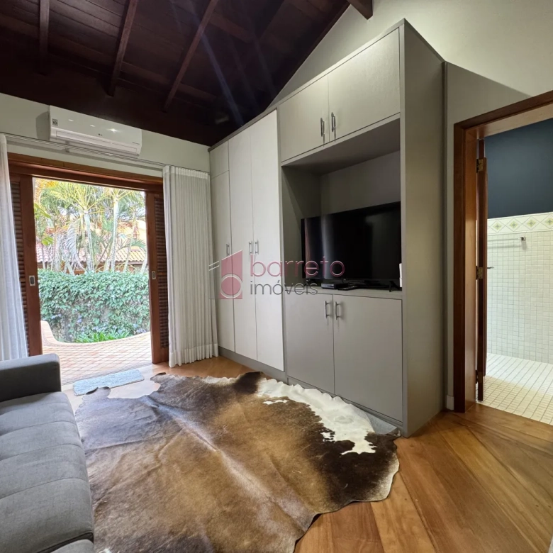 CASA TÉRREA À VENDA – 05 QUARTOS – MALOTA – JUNDIAÍ/SP