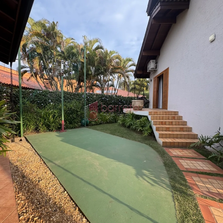 CASA TÉRREA À VENDA – 05 QUARTOS – MALOTA – JUNDIAÍ/SP