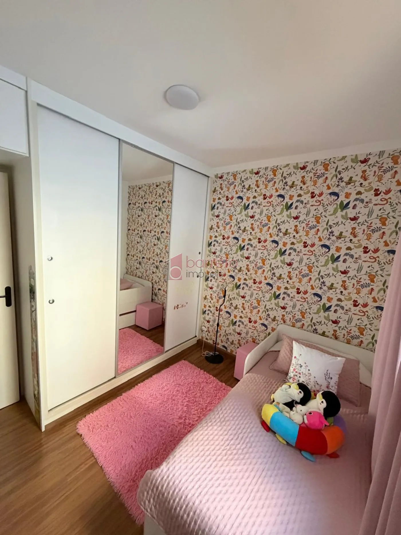 CASA SOBRADO PORTEIRA FECHADA COM 03 QUARTOS À VENDA NO CONDOMÍNIO CANTO DA NATUREZA – JUNDIAÍ/SP